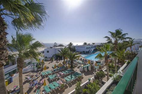 La Penita Apartments, Puerto del Carmen, Lanzarote, Canary Islands. Book La Penita Apartments online