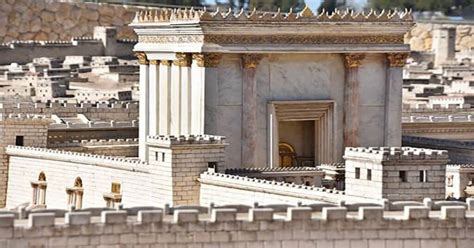 Bible prophecy COMING TRUE? Third Temple in Jerusalem 'on the table ...