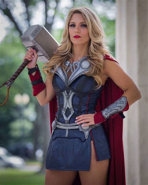 Thor (Marvel) by Laney Feni - Cosplay | Thor cosplay, Female thor, Cosplay woman