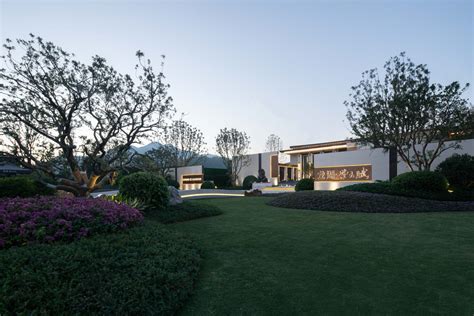 Legend Mansion Landscape Design – LOOP Design Awards