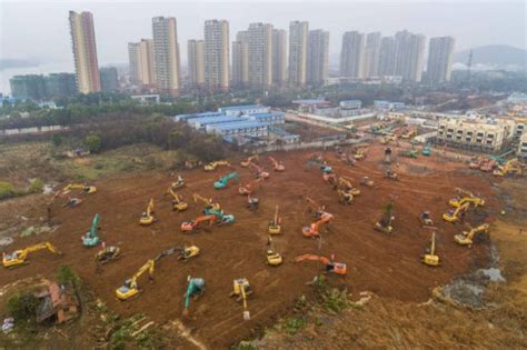 China Built A Coronavirus Hospital In Ten Days (26 pics)