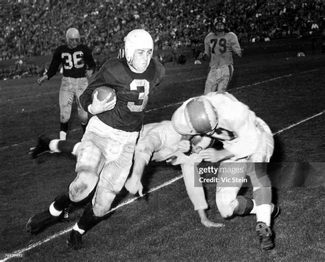 Hall of Fame running back Tony Canadeo of the Green Bay Packers gets ...