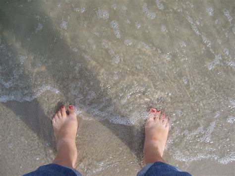 Free Images : beach, sea, water, sand, wave, feet, leg, holiday, human body, barefoot ...