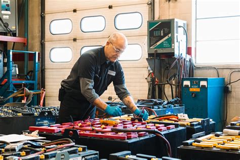 Forklift Battery Maintenance in Wisconsin - Foxtron Power Solutions