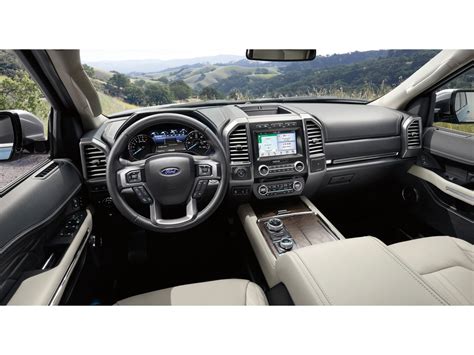 2019 Ford Expedition: 92 Interior Photos | U.S. News