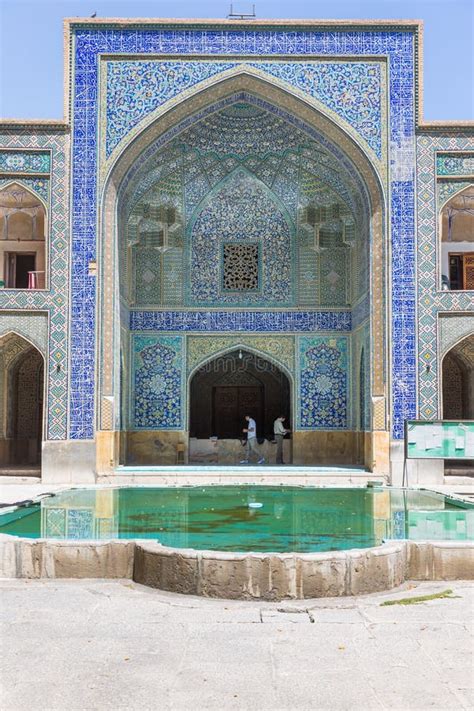 Madrasa-ye-Chahar Bagh, in Isfahan, Iran. Stock Photo - Image of dome, iranian: 56746722