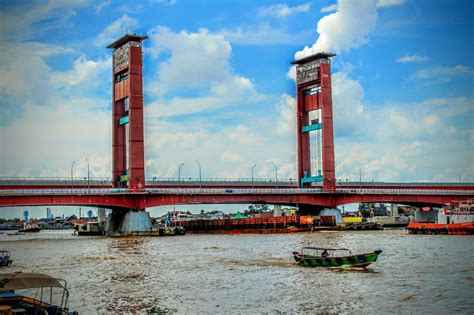 11 Fakta & Sejarah Jembatan Ampera Palembang (Terbaru)