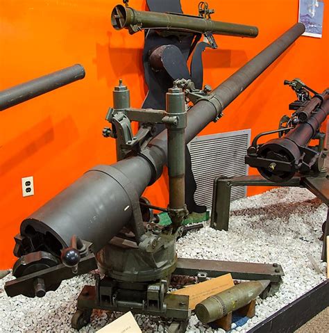 03 M27A1 105mm Recoilless Rifle