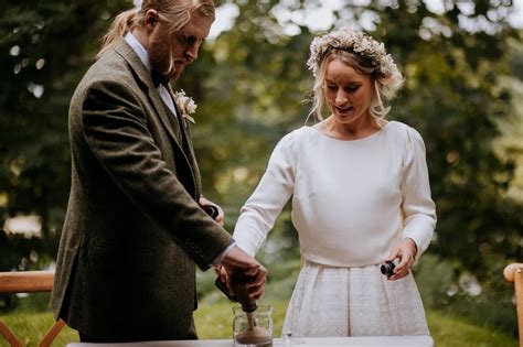 FAQ: What Is A Sand Ceremony And How to Do It? | One Fab Day