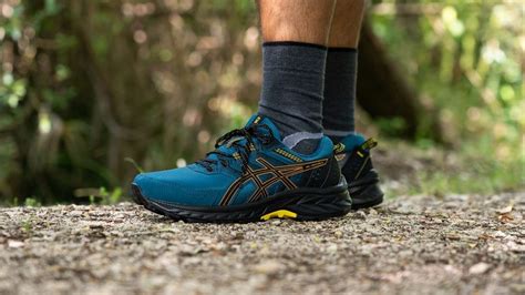 4 Best ASICS Trail Running Shoes in 2023 | RunRepeat