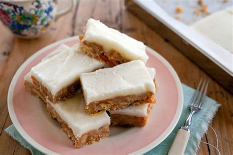 Coconut apricot slice | Recipe | Slices recipes, Coconut slice, Food