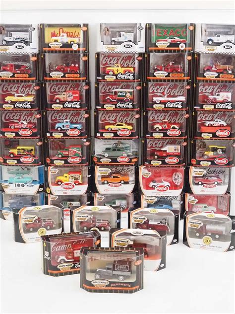 Lot 94 - A large quantity of MATCHBOX COLLECTIBLES