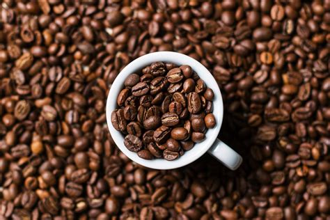 [100+] Coffee Bean Wallpapers | Wallpapers.com