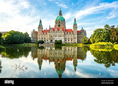 New City hall in Hannover, Germany Stock Photo - Alamy