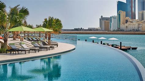 Four Seasons Hotel Bahrain Bay - Bahrain Hotels - Manama, Bahrain ...