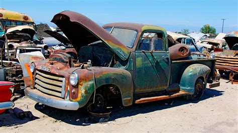 Junkyard Rescue! Saving a 1950 GMC Truck - Roadkill Ep. 31 - YouTube