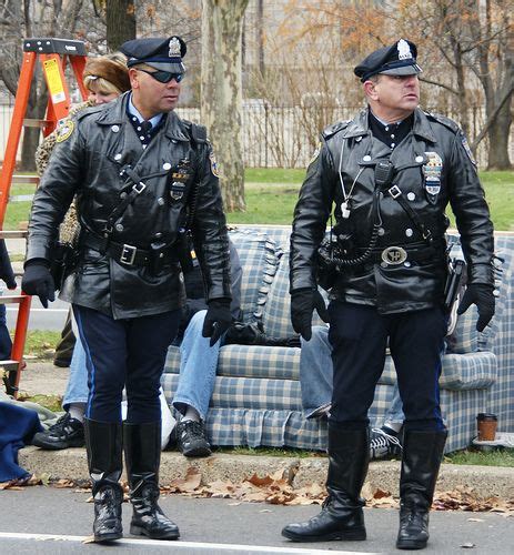 Philadelphia Police protecting Thanksgiving Day Parade_Nov 2008 | Flickr - Photo Sharing ...