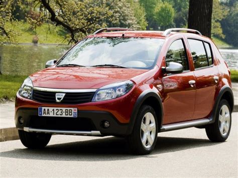 auto cars collection: 2011 Dacia Sandero Review