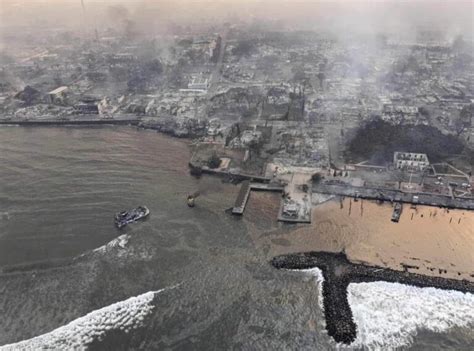 PHOTO Before And After Photographs Of The Fire Damage In Lahaina Maui