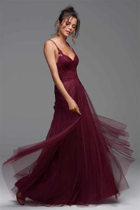 10 beautiful burgundy dresses for your bridesmaids - Queensland Brides