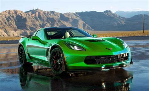 GM trademarks “E-Ray:” electric Corvette coming? - VetteTV