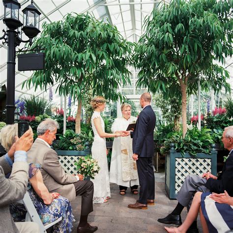 Summer Wedding at the Volunteer Park Conservatory in Seattle — Alexandra Knight Photography ...