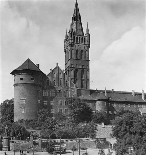 The Royal Castle of Königsberg Beautiful Buildings, Beautiful Places, German Architecture ...