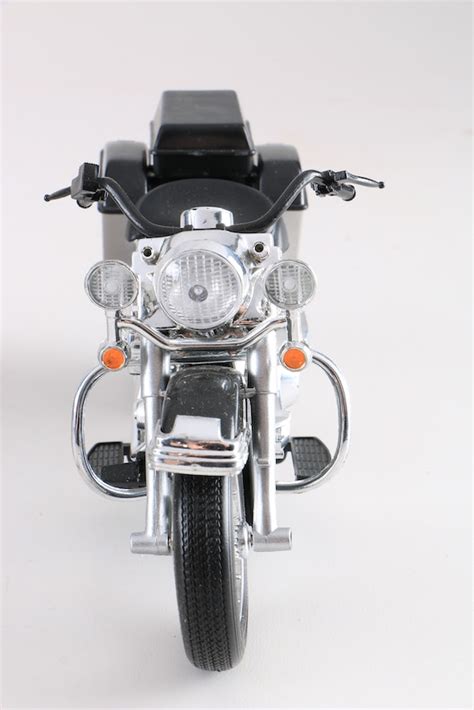 Collection of Toy Motorcycles Featuring Harley Davidson | EBTH