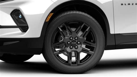 2023 Chevy Blazer RS Gets 20-Inch Gloss Black Wheel Option