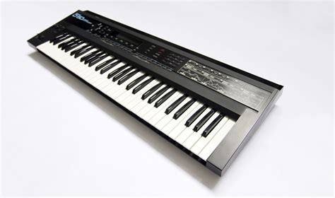 Roland D-50 Synthesizer (1987) | Wolf Review