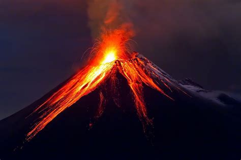 Mount Stromboli Volcano Fun Facts - TOMORROW’S WORLD TODAY®