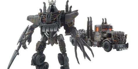 Transformers: Rise of The Beasts Scourge Villain Toy Revealed ...