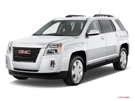 2010 GMC Terrain Review, Pricing, & Pictures | U.S. News