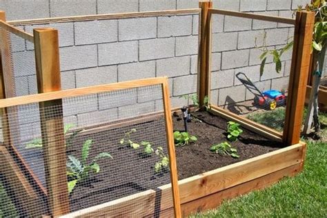 How to Make a Removable Raised Garden Bed Fence – The garden! in 2020 ...