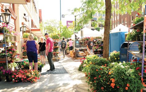 Best Farmers Market: Cedar Rapids Downtown Farmers Market