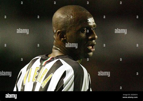 Patrick vieira juventus champions league quarter final hi-res stock ...