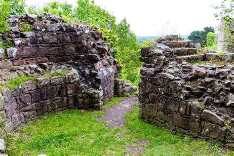 Beeston Castle | Get Tickets, Visitor Info | Castles History