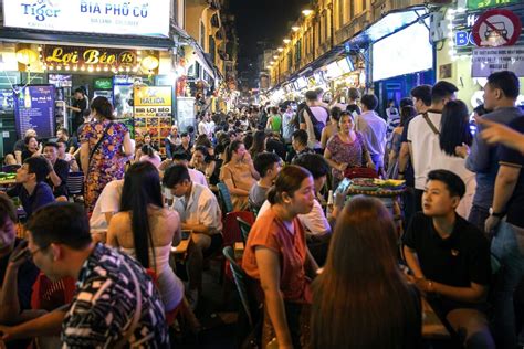 Vietnam GDP Grew Faster Than Expected in Economic Recovery - Bloomberg