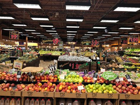 TOUR: Wegmans Food Markets - Canandaigua, NY