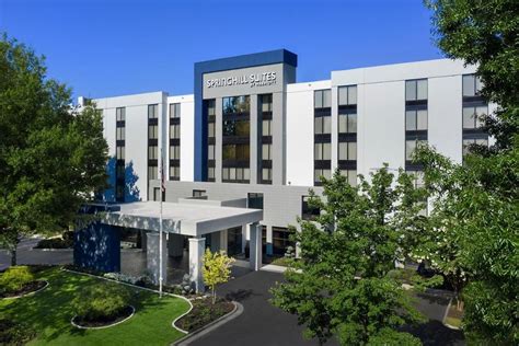 Springhill Suites By Marriott Atlanta Perimeter Center: 4 star Hotel ...