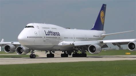 VIDEO Lufthansa Boeing 747 takeoff from Manchester after diversion due ...