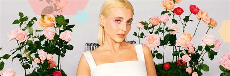 Emma Chamberlain's Style and Beauty Favorites (Exclusive)