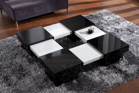 Black and White Design | Modern coffee table with a beautiful lacquered ...