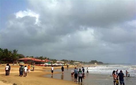 Baga Beach - What magnetizes people? - Best time to Visit? nearby Hotel