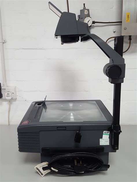 3M 9800 Overhead Projector OHP Acetate Projector