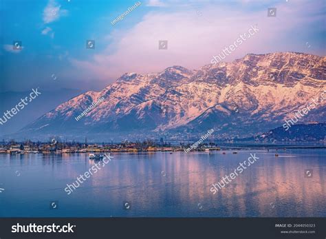 View Dal Lake Winter Beautiful Mountain Stock Photo 2044050323 ...