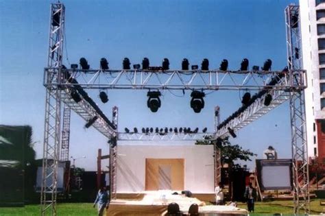 Aluminium Stage Lighting Truss at Rs 900000/unit(s) in Navi Mumbai | ID: 4750640673