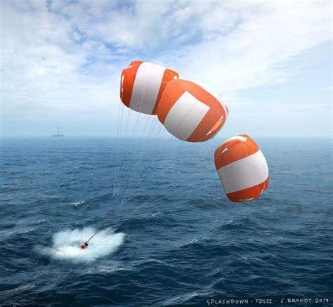 Space Capsule Splashdown | WIRED