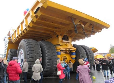 The Belaz 75710 truck - Automotorblog