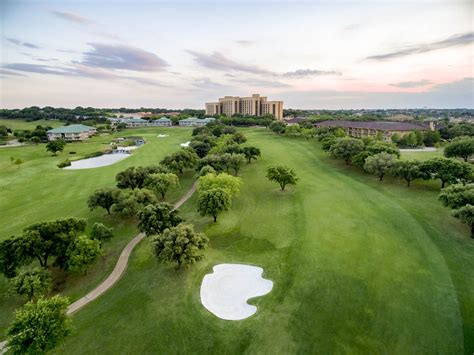 Amenities | The Las Colinas Resort, Dallas